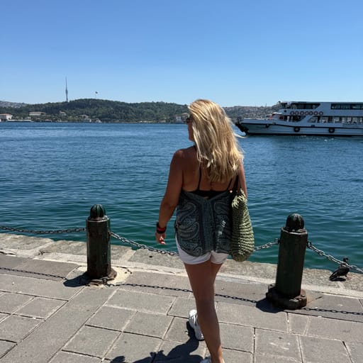 Boşver Anlayan Olmazki - Söz - Aysel Tarhan