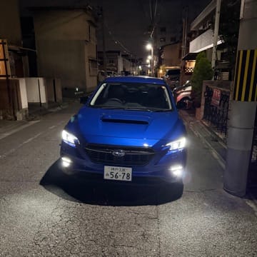 WRブルー海岸線レヴォーグ City Pop