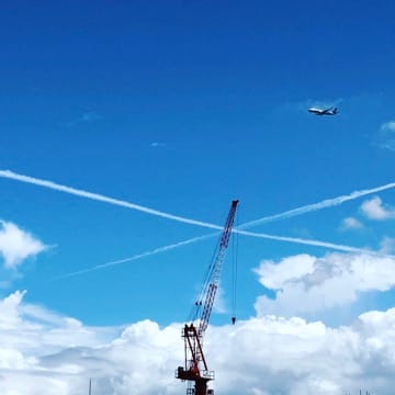 建設と飛行