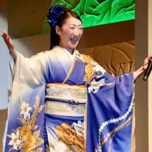 西尾の唄に花が咲く