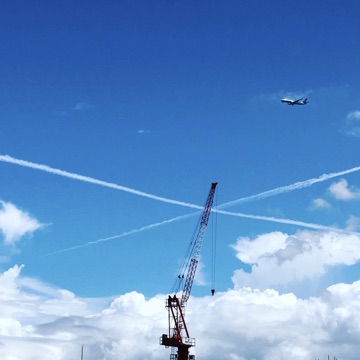 建設と飛行