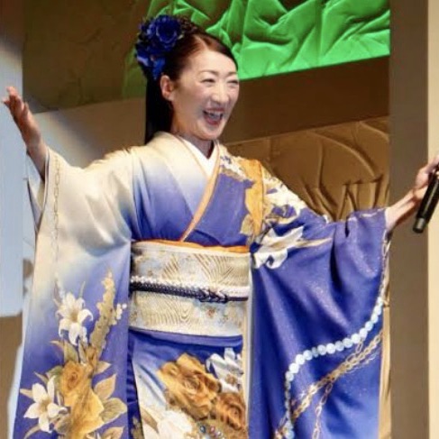 西尾の唄に花が咲く